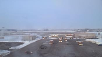 Weather camera view of Lowell MS.