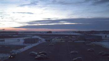 Weather camera view of Lowell MS.