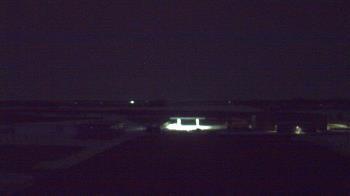 Weather camera view of Lowell MS.