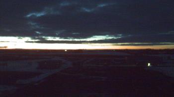 Weather camera view of Lowell MS.