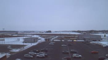 Weather camera view of Lowell MS.