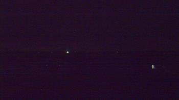 Weather camera view of Lowell MS.