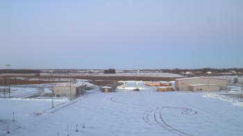 Weather camera view of Lowell MS.