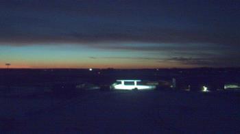 Weather camera view of Lowell MS.