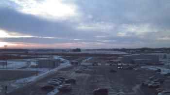 Weather camera view of Lowell MS.