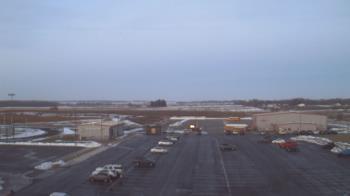 Weather camera view of Lowell MS.