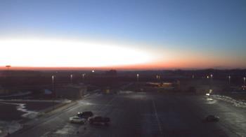 Weather camera view of Lowell MS.