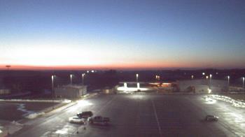 Weather camera view of Lowell MS.