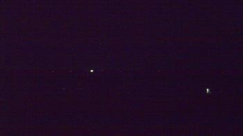 Weather camera view of Lowell MS.