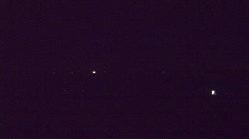 Weather camera view of Lowell MS.