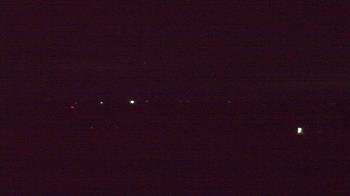 Weather camera view of Lowell MS.