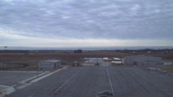 Weather camera view of Lowell MS.