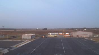 Weather camera view of Lowell MS.