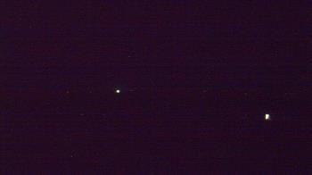 Weather camera view of Lowell MS.