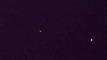 Weather camera view of Lowell MS.