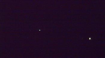 Weather camera view of Lowell MS.