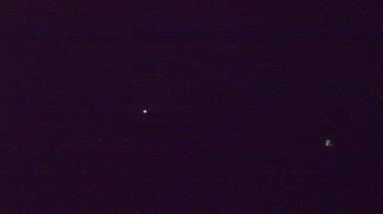 Weather camera view of Lowell MS.