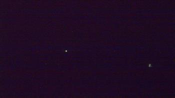 Weather camera view of Lowell MS.