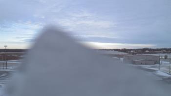 Weather camera view of Lowell MS.