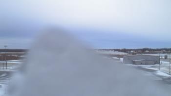 Weather camera view of Lowell MS.