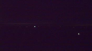 Weather camera view of Lowell MS.