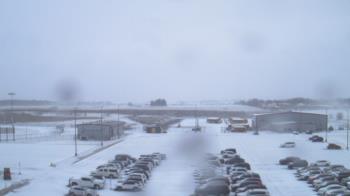 Weather camera view of Lowell MS.