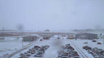 Weather camera view of Lowell MS.