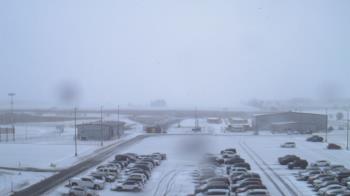 Weather camera view of Lowell MS.