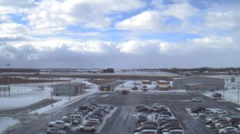 Weather camera view of Lowell MS.