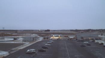 Weather camera view of Lowell MS.