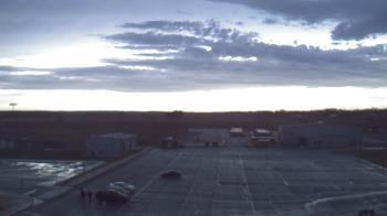 Weather camera view of Lowell MS.