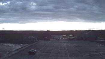 Weather camera view of Lowell MS.