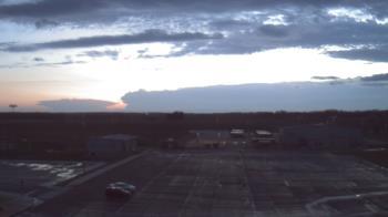 Weather camera view of Lowell MS.