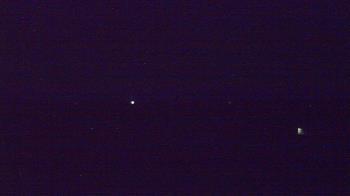 Weather camera view of Lowell MS.