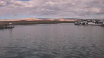 Weather camera view of Lake Powell Resorts and Marinas - Bullfrog Marina.