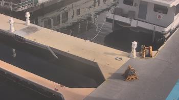 Weather camera view of Lake Powell Resorts and Marinas - Wahweap Marina.