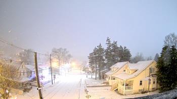 Weather camera view of Little Falls School #3.