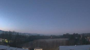 Weather camera view of Luray Middle School.