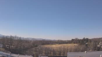 Weather camera view of Luray Middle School.