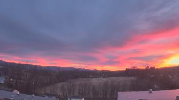 Weather camera view of Luray Middle School.