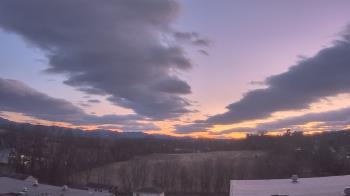Weather camera view of Luray Middle School.