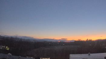 Weather camera view of Luray Middle School.