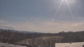 Weather camera view of Luray Middle School.