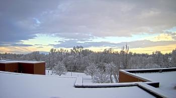 Weather camera view of Manheim Central HS.