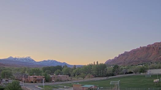Weather camera view of Grand County HS.