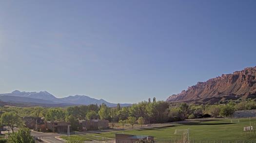 Weather camera view of Grand County HS.
