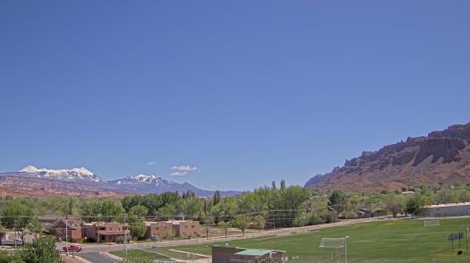 Weather camera view of Grand County HS.