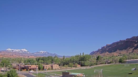Weather camera view of Grand County HS.