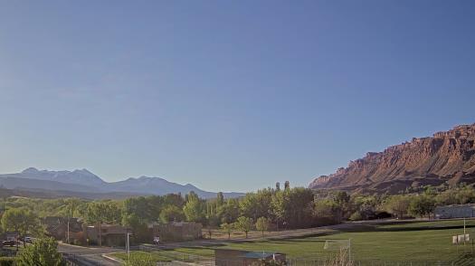 Weather camera view of Grand County HS.