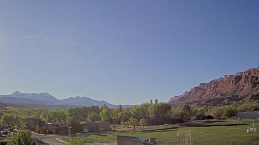 Weather camera view of Grand County HS.